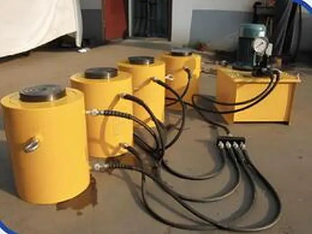 Layanan Sewa Hydraulic Jacking Dan Rolling Berkualitas di Pekalongan